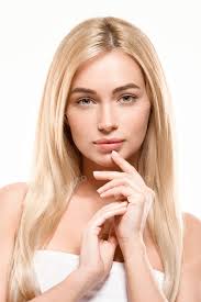 Illuminated Choices: Blonde Hair, Personal Power, and the Evolution of Modern Beauty