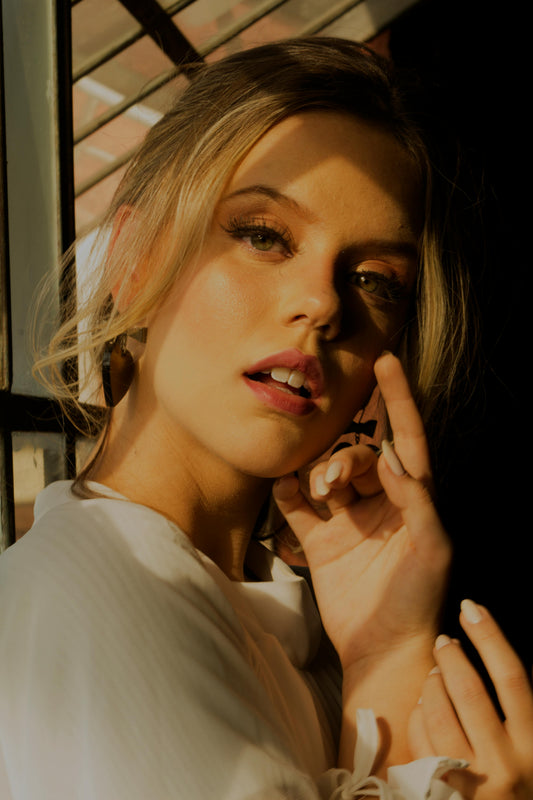Why 2026 is the Year of the "High-IQ" Blonde